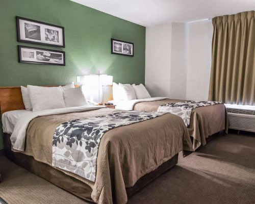 Sleep Inn - image 9