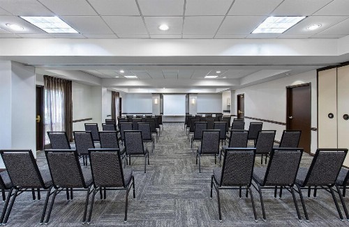 Hyatt Place Louisville-East - image 14