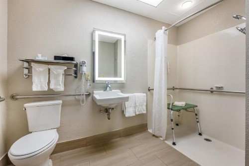 Quality Inn Louisville - image 10