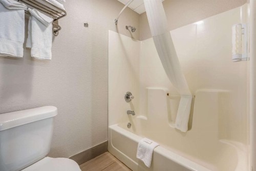 Quality Inn Louisville - image 27