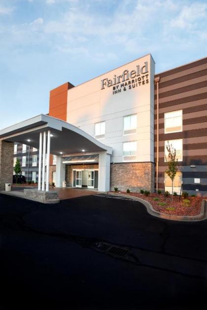 Fairfield by marriott Inn  Suites Louisville Airport