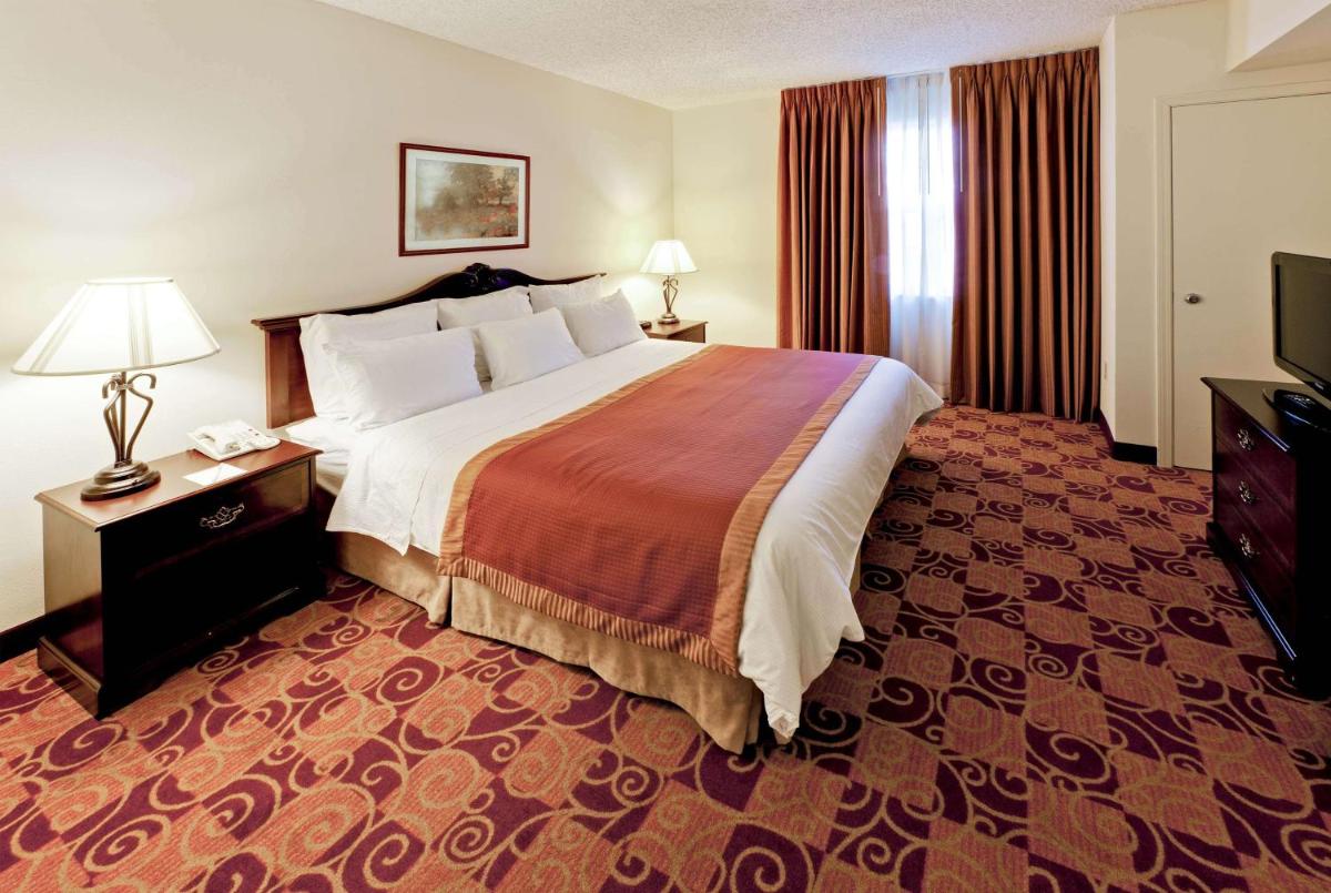 Hawthorn Suites by Wyndham Louisville East - image 2