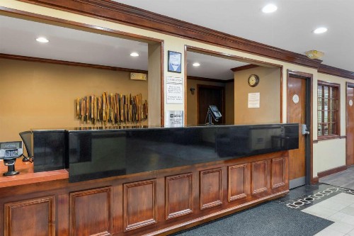 Best Western Louisville East - image 20