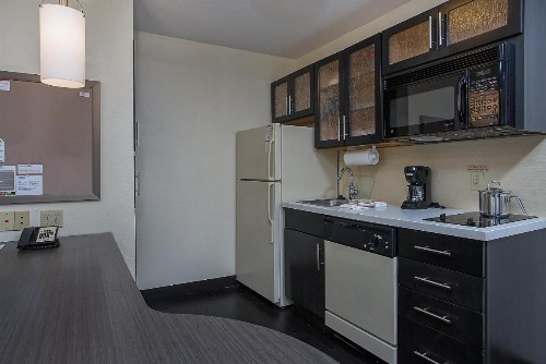 Candlewood Suites Louisville Airport an IHG Hotel - image 14