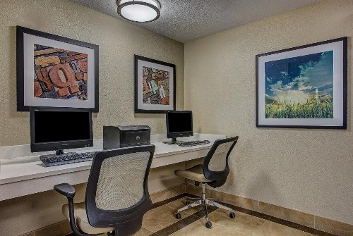 Candlewood Suites Louisville Airport an IHG Hotel - image 17
