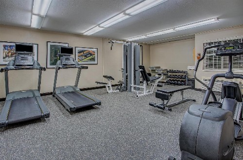 Candlewood Suites Louisville Airport an IHG Hotel - image 18