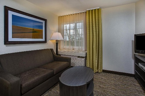 Candlewood Suites Louisville Airport an IHG Hotel - image 22