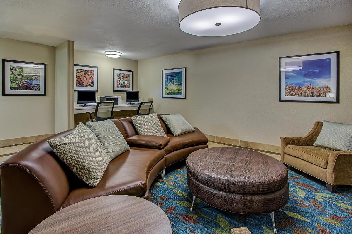 Candlewood Suites Louisville Airport an IHG Hotel - image 5