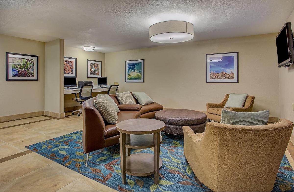 Candlewood Suites Louisville Airport an IHG Hotel - image 7