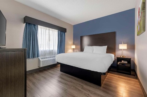 SureStay Plus by Best Western Louisville Airport Expo - image 16