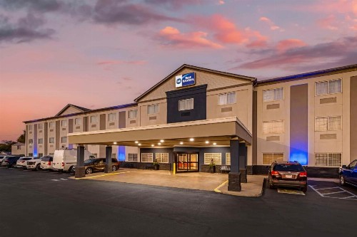 SureStay Plus by Best Western Louisville Airport Expo - image 17