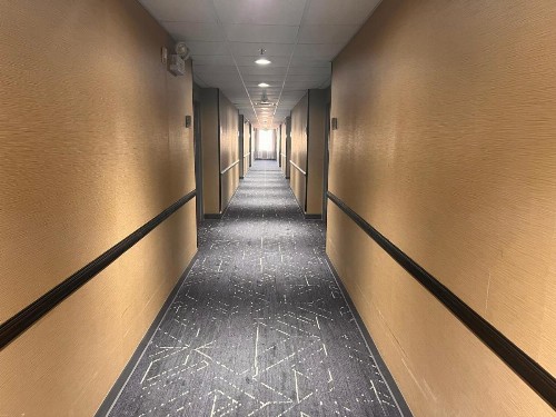 Comfort Suites Airport Louisville - image 33