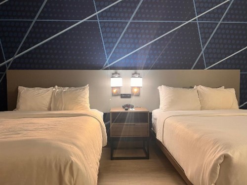 Comfort Suites Airport Louisville - image 49