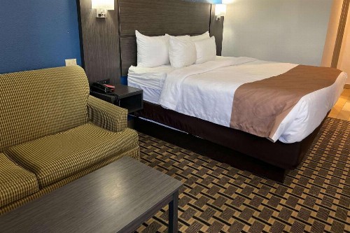 Days Inn by Wyndham Hurstbourne - image 22