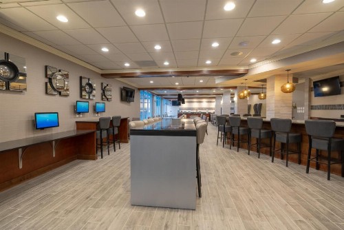 Best Western Premier Airport/Expo Center Hotel - image 21