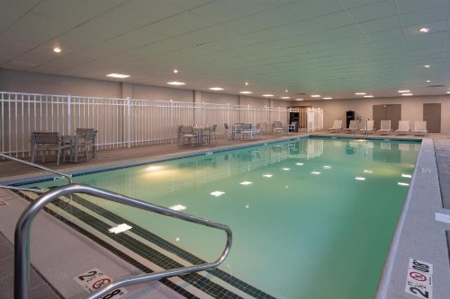 Best Western Premier Airport/Expo Center Hotel - image 42