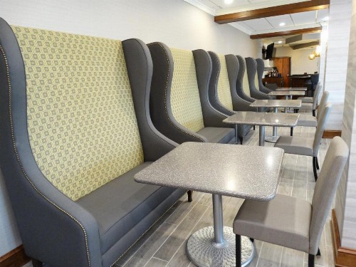 Best Western Premier Airport/Expo Center Hotel - image 7