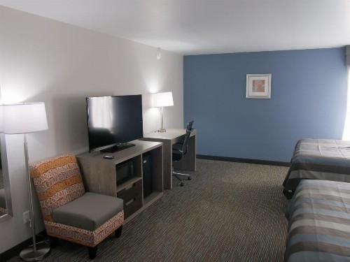 Wingate by Wyndham Louisville Airport Expo Center - image 18