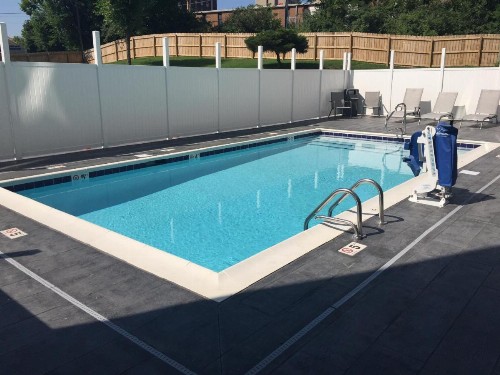 Wingate by Wyndham Louisville Airport Expo Center - image 2