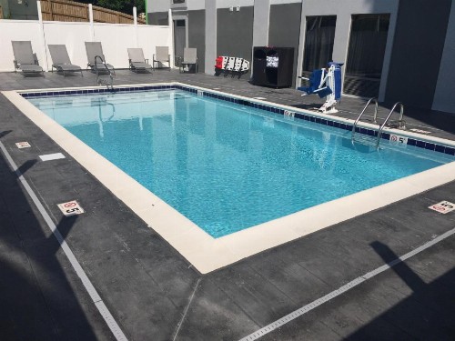 Wingate by Wyndham Louisville Airport Expo Center - image 3