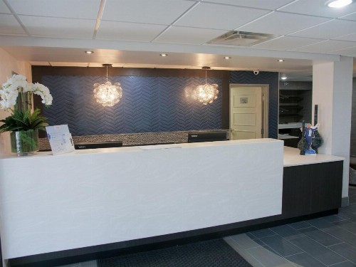 Wingate by Wyndham Louisville Airport Expo Center - image 9