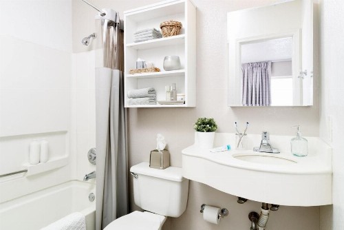 InTown Suites Extended Stay Louisville KY - Preston Hwy - image 7