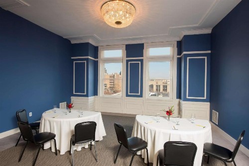 Hilton Garden Inn Louisville Downtown - image 11