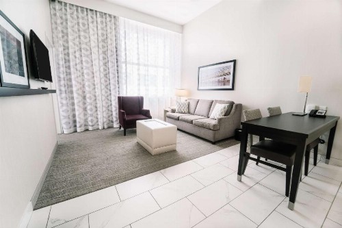 Embassy Suites Louisville Downtown - image 43
