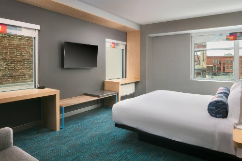 Aloft Louisville Downtown - image 22