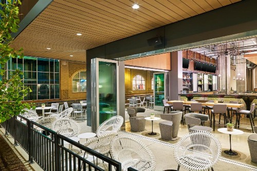 Aloft Louisville Downtown - image 28