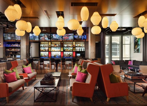 Aloft Louisville Downtown - image 9