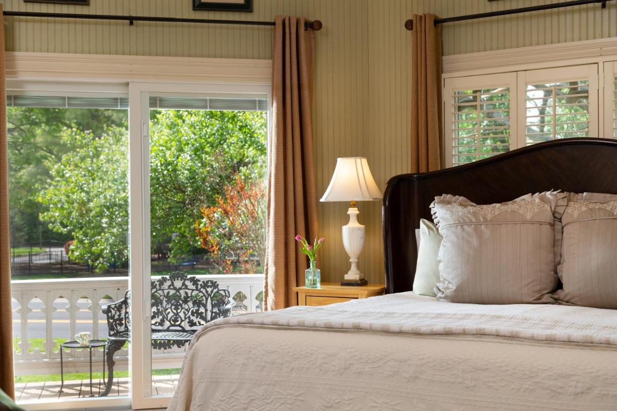Inn at Woodhaven - main image