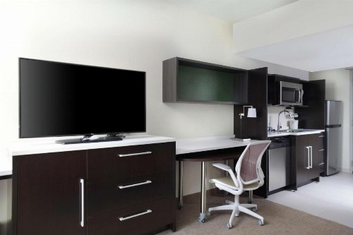 Home2 Suites By Hilton Louisville Airport Expo Center - image 16