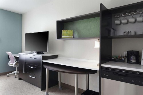 Home2 Suites By Hilton Louisville Airport Expo Center - image 21