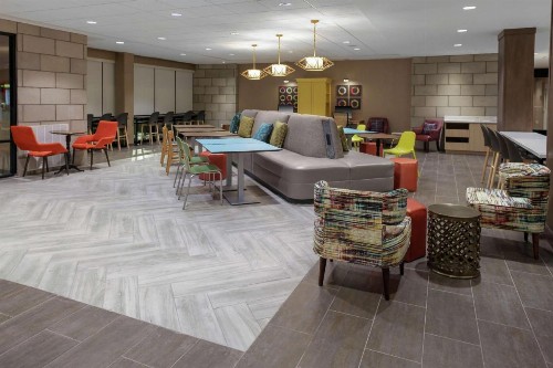 Home2 Suites By Hilton Louisville Airport Expo Center - image 6