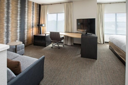 Residence Inn by Marriott Louisville East/Oxmoor - image 6