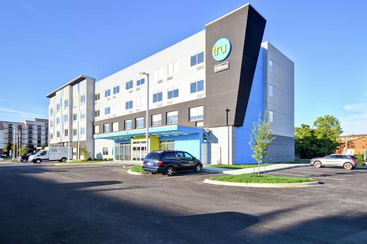 Tru By Hilton Louisville Airport - image 2