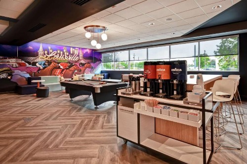 Tru By Hilton Louisville Airport - image 21