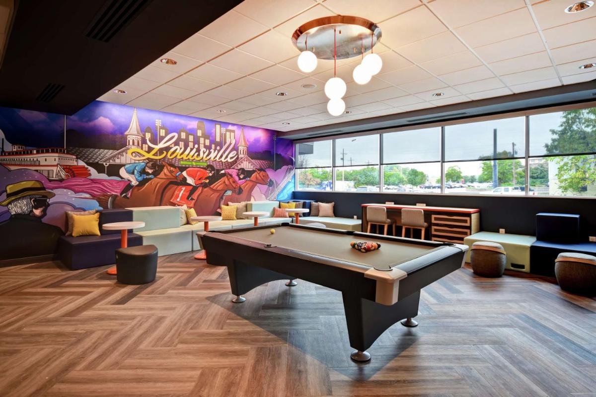 Tru By Hilton Louisville Airport - image 5