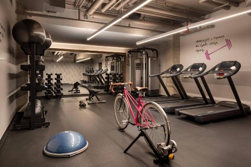 Moxy Louisville Downtown - image 19