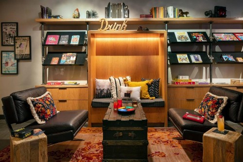 Moxy Louisville Downtown - image 2