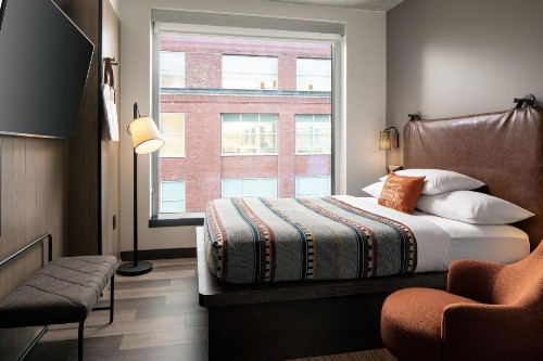 Moxy Louisville Downtown - image 34