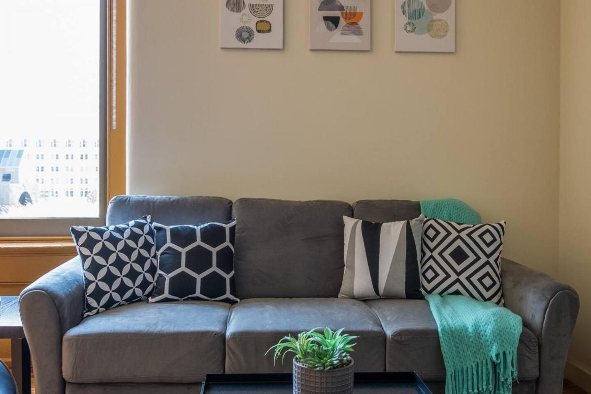 Modern Louisville Flat in Downtown - image 5