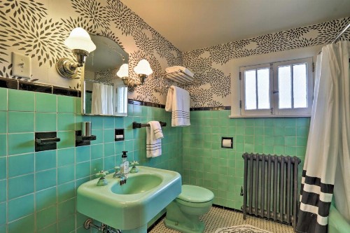 Louisville Home with Sunroom - 3 Miles to Downtown! - image 10