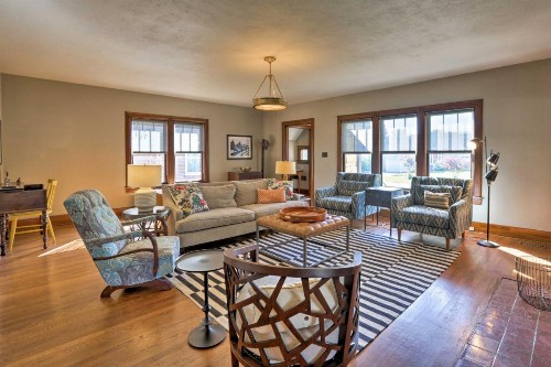 Louisville Home with Sunroom - 3 Miles to Downtown! - image 9