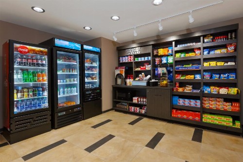Candlewood Suites Louisville - NE Downtown Area an IHG Hotel - image 2