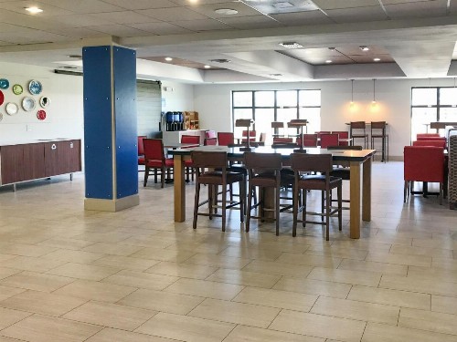 Holiday Inn Express Hotel & Suites Lubbock West an IHG Hotel - image 14