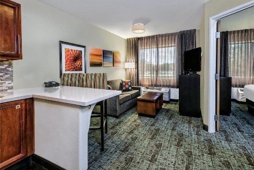 Staybridge Suites Lubbock an IHG Hotel - image 13