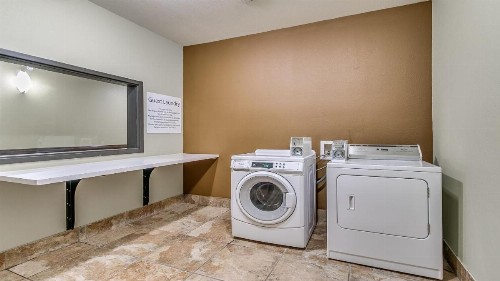 Holiday Inn Express & Suites Lubbock Southwest – Wolfforth an IHG Hotel - image 13