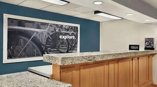 Hampton Inn Lubbock - image 14